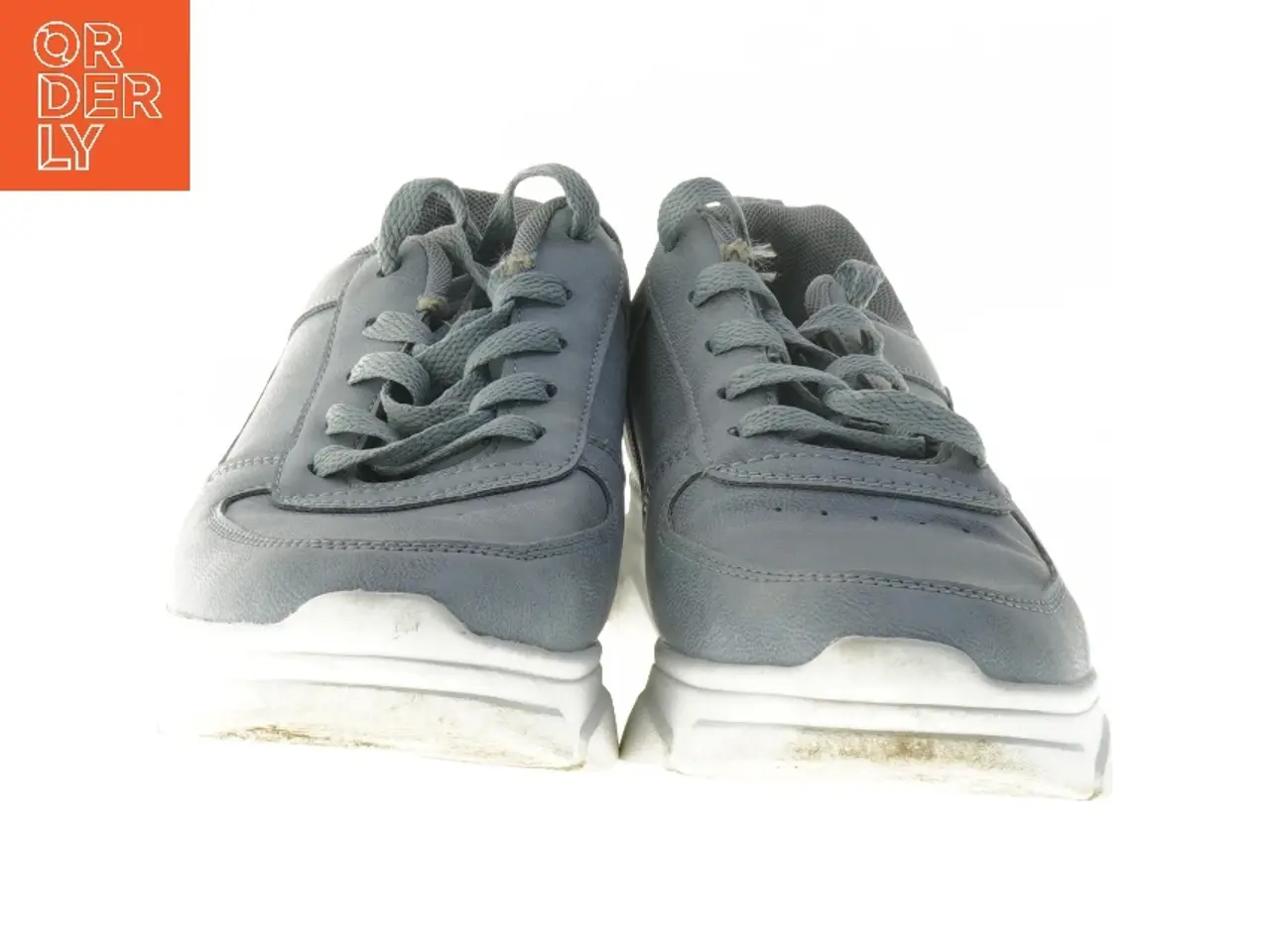 Billede 4 - Grå sneakers størrelse 39 fra Graceland (str. 39 )