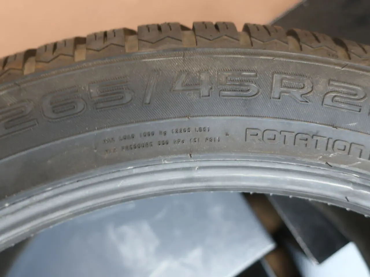 Billede 5 - Dæk NOKIAN TYRES 265/45R21