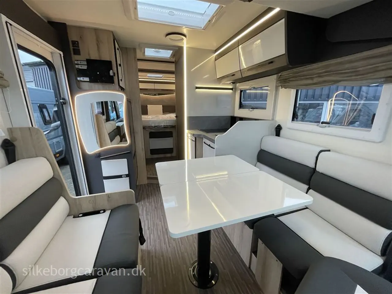 Billede 5 - 2027 - Elnagh Magnum 582