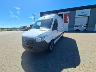 Mercedes Sprinter 317 2,0 CDi A2 Kassevogn aut. RWD