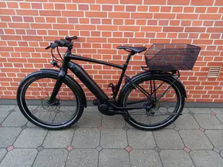El cykel Giant FastRoad E+ EX Pro 45