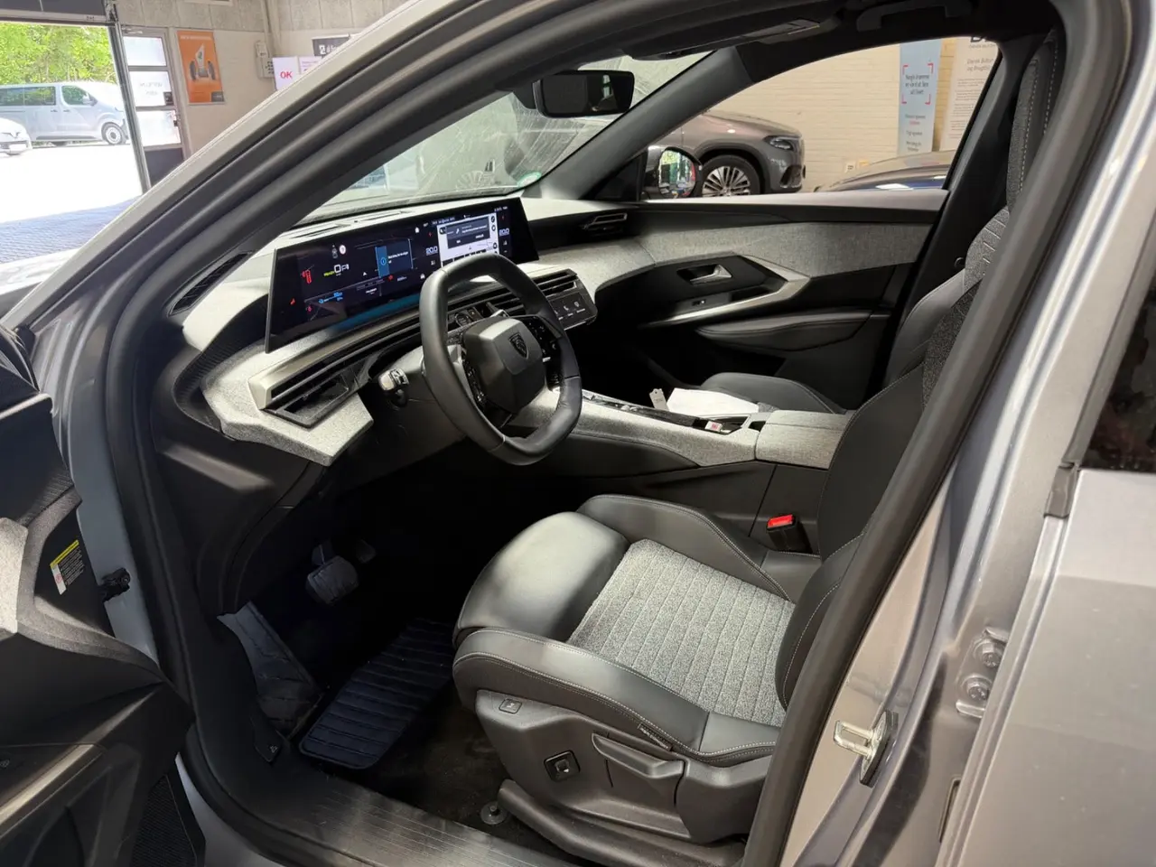 Billede 2 - Peugeot e-5008 77 Allure 7prs