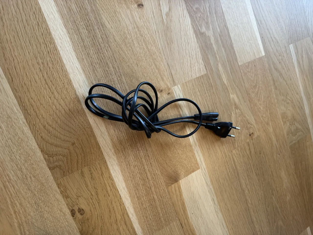 Billede 5 - PS4 Slim + Controller + Alle kabler – Plug & Play