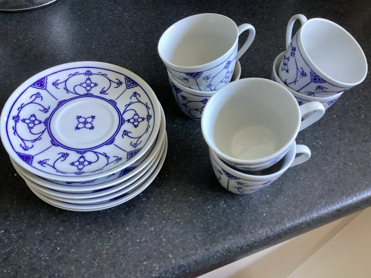 Billede 1 - Tysk musselmalet porcelæn