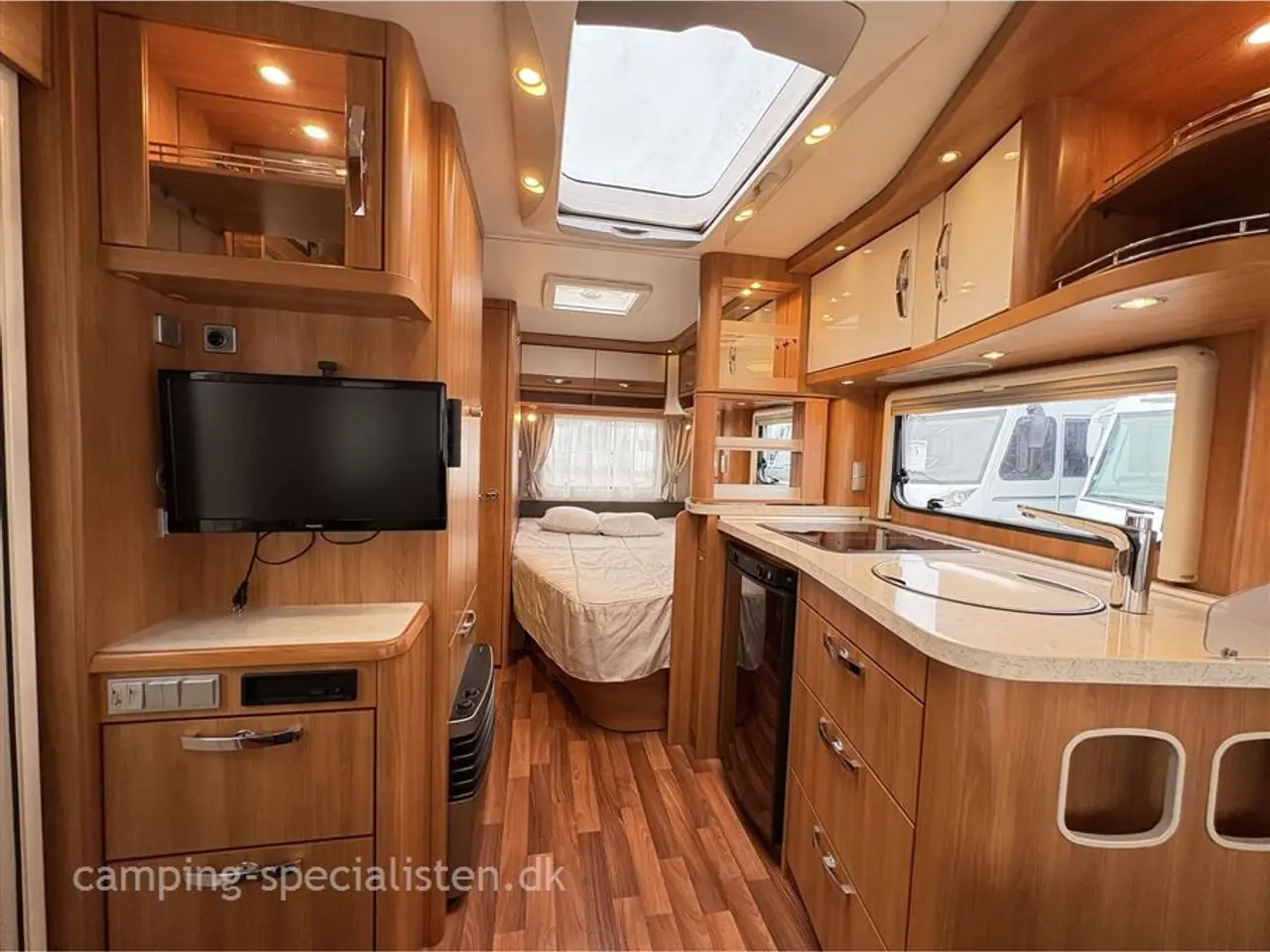 Billede 5 - 2014 - Hymer Nova Luxus Line 465   Hymer Nova Luxusline 465 2014 - Se den nu hos Camping-Specialisten.dk