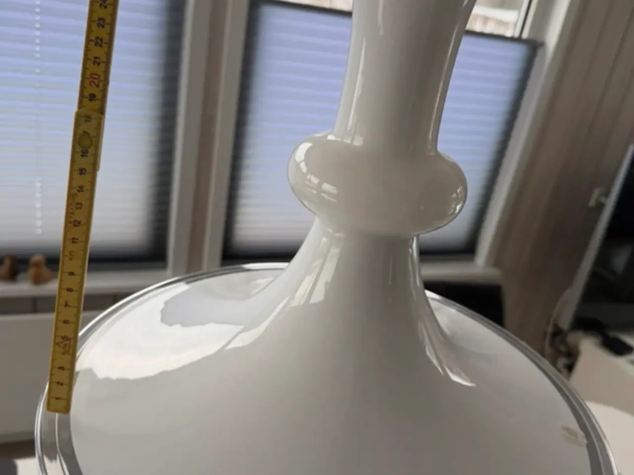 Billede 6 - Hvid loftslampe fra Holmegaard