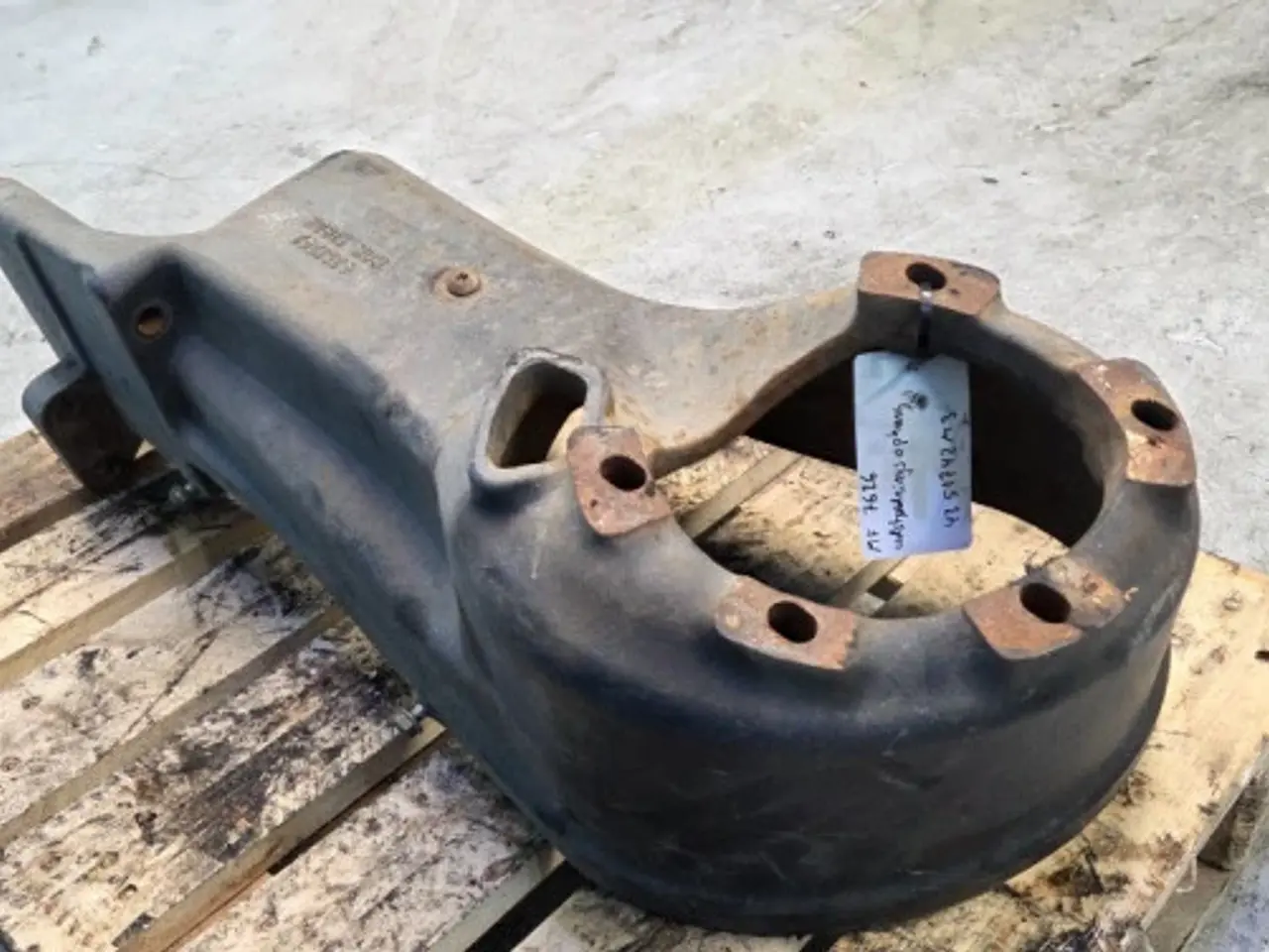Billede 5 - Massey Ferguson 7626 Udstødningsophæng 4351742M3