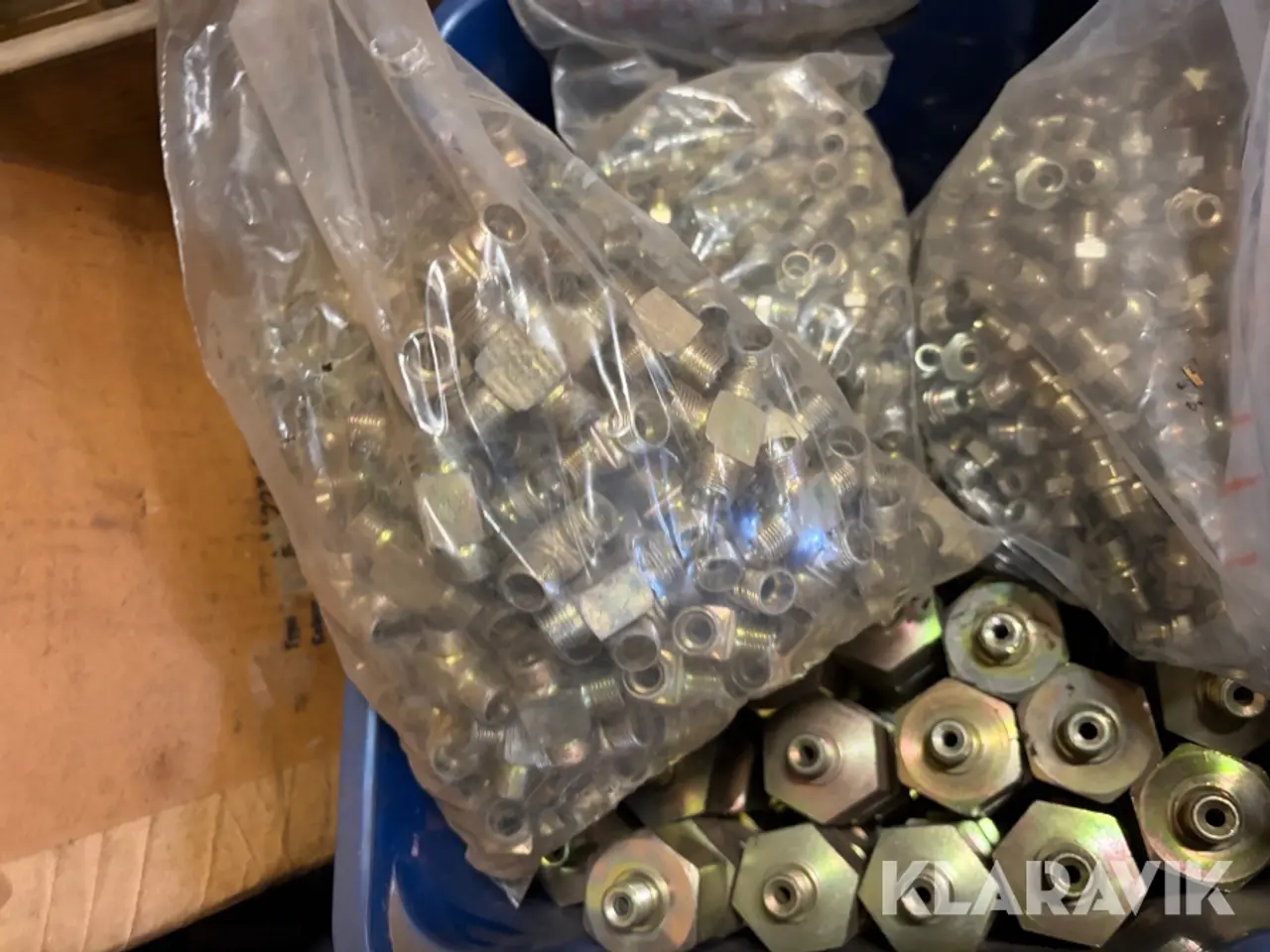 Billede 7 - Lot - Fittings, filterhuse, propper til lynkoblinger og kuglehaner - 1 palle
