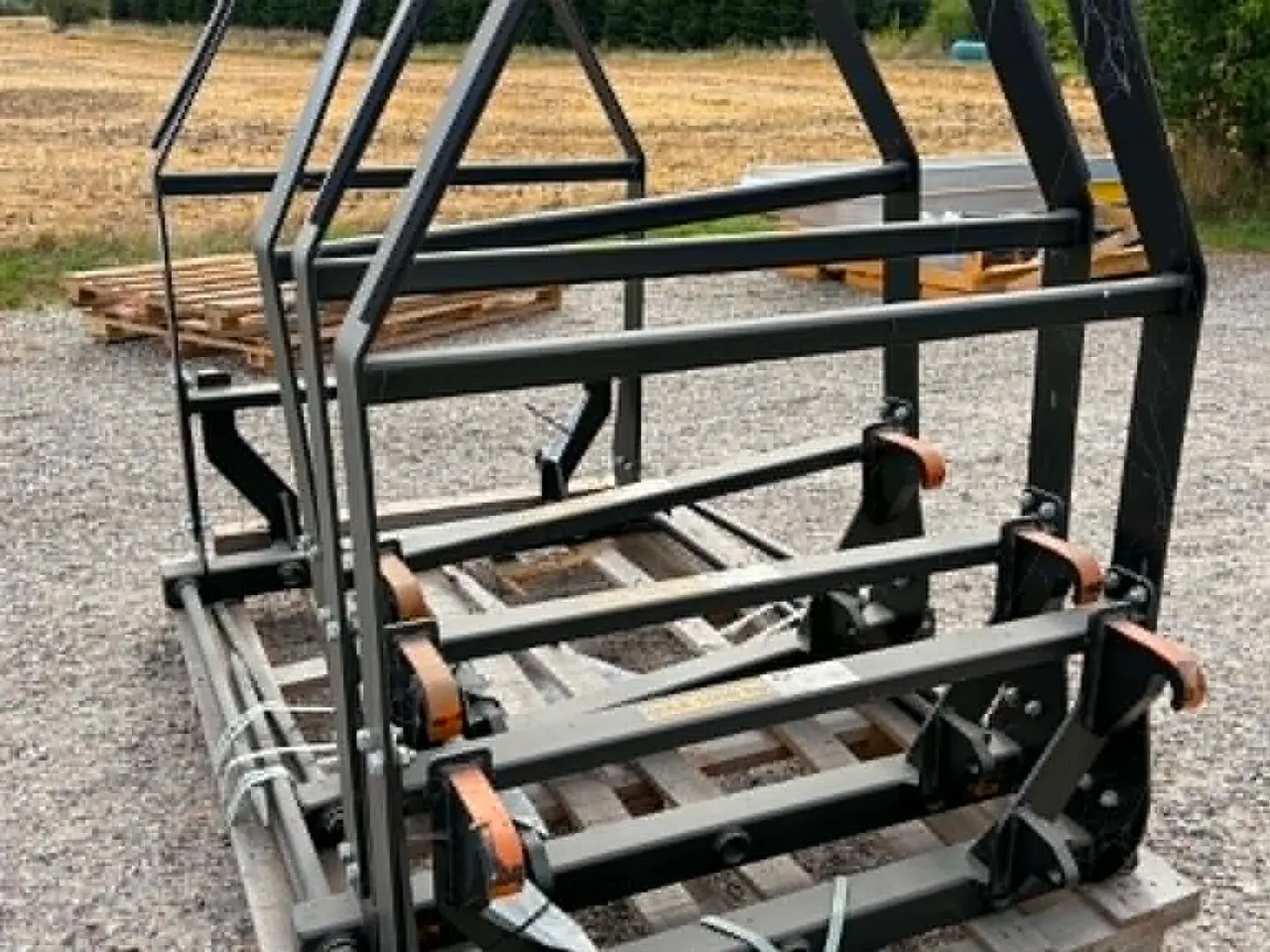 Billede 4 - Ålø Quicke M140 Storballespyd med overbygning