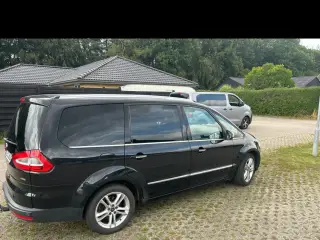 Rigtig flot ford Galaxy nysynet