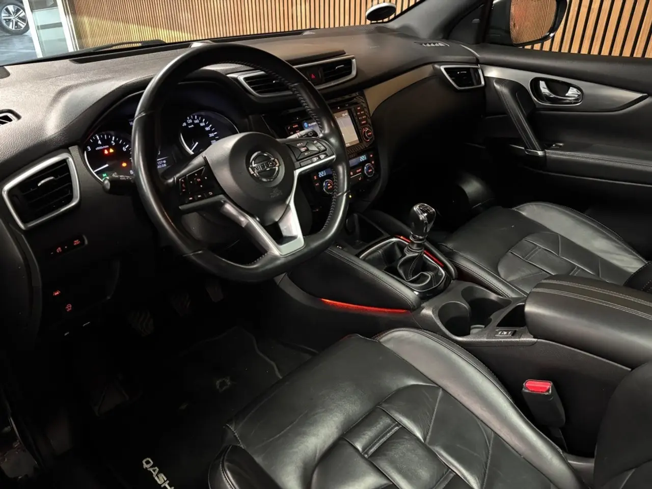 Billede 10 - Nissan Qashqai 1,2 Dig-T 115 Tekna+