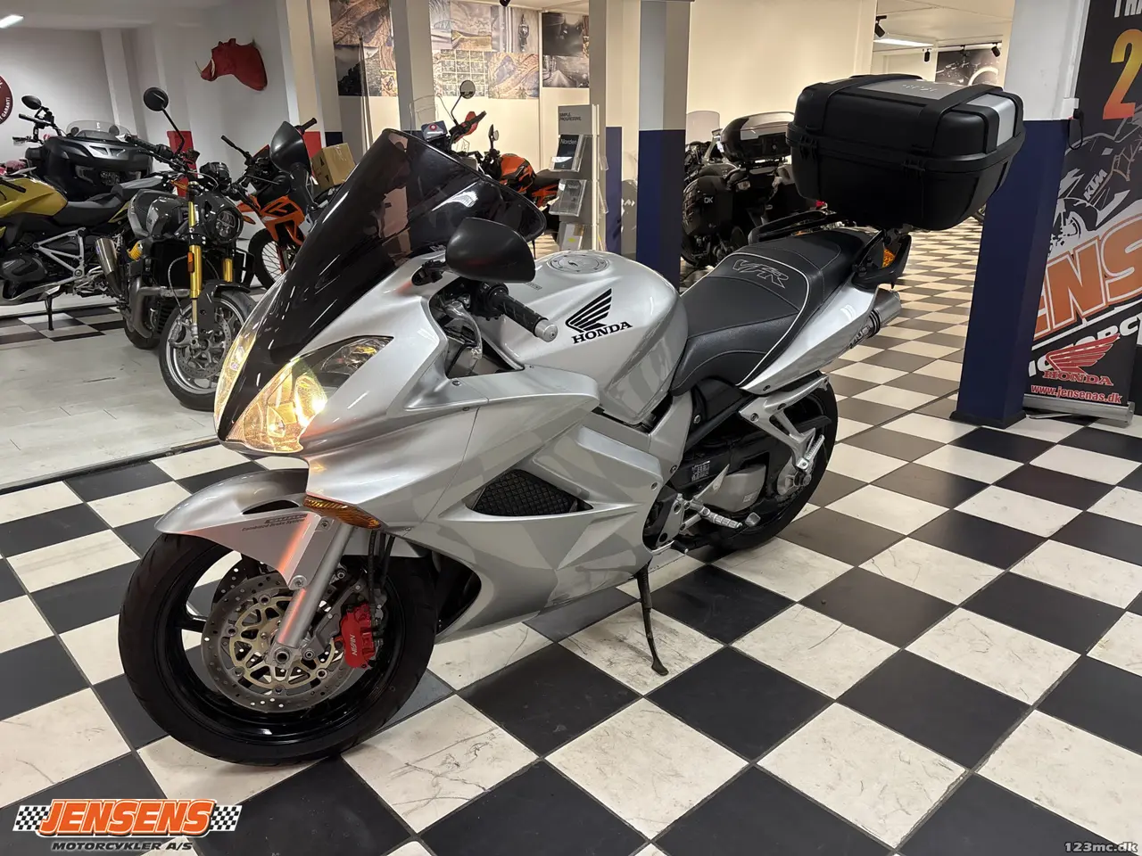 Billede 3 - Honda VFR 800 F