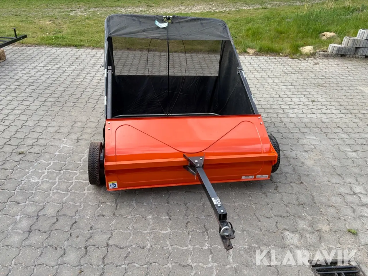 Billede 8 - Græsopsamler HUSQVARNA 44” High Speed