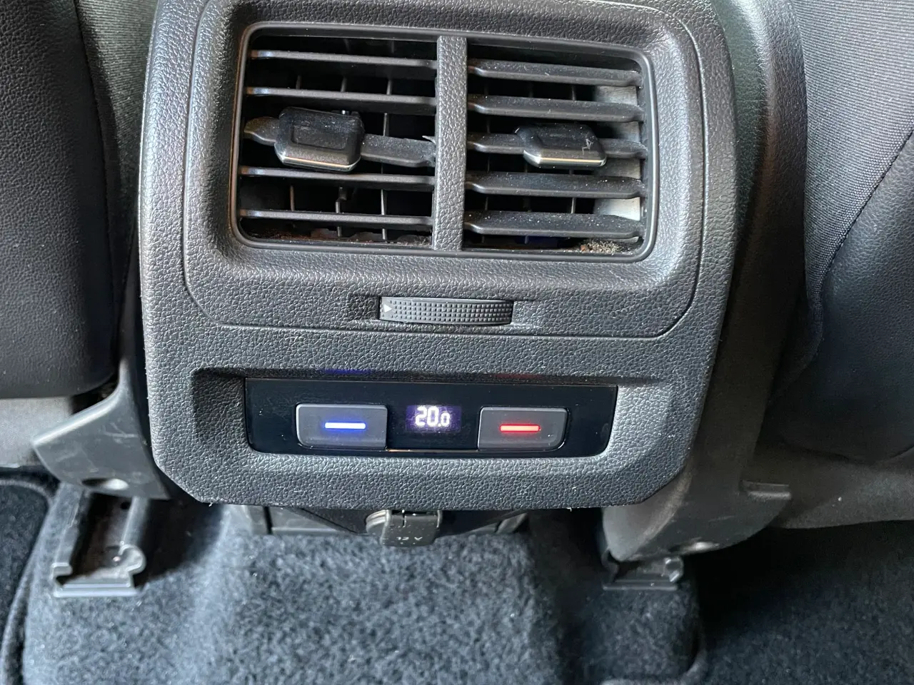 Billede 7 - Velholdt 7 Personers VW Touran