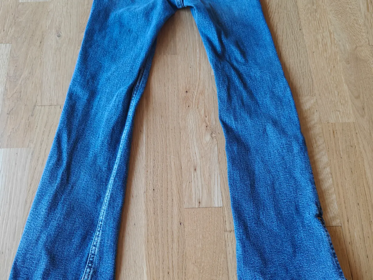 Billede 2 - Zara trompetbukser med Stretch, pige, str. 134
