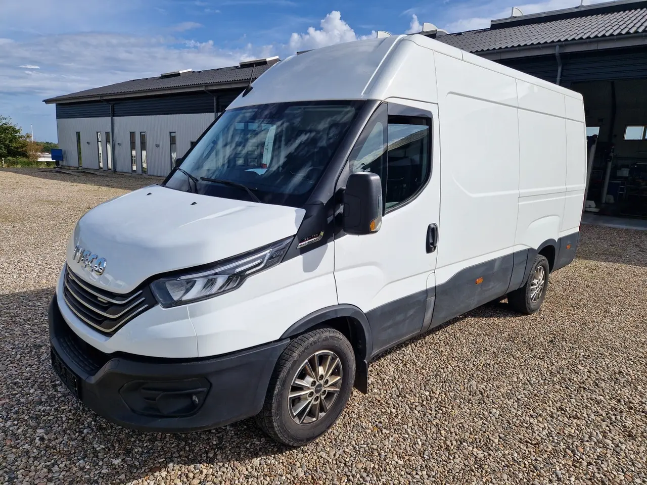 Billede 1 - Iveco Daily 3,0 35S18 12m³ Van AG8