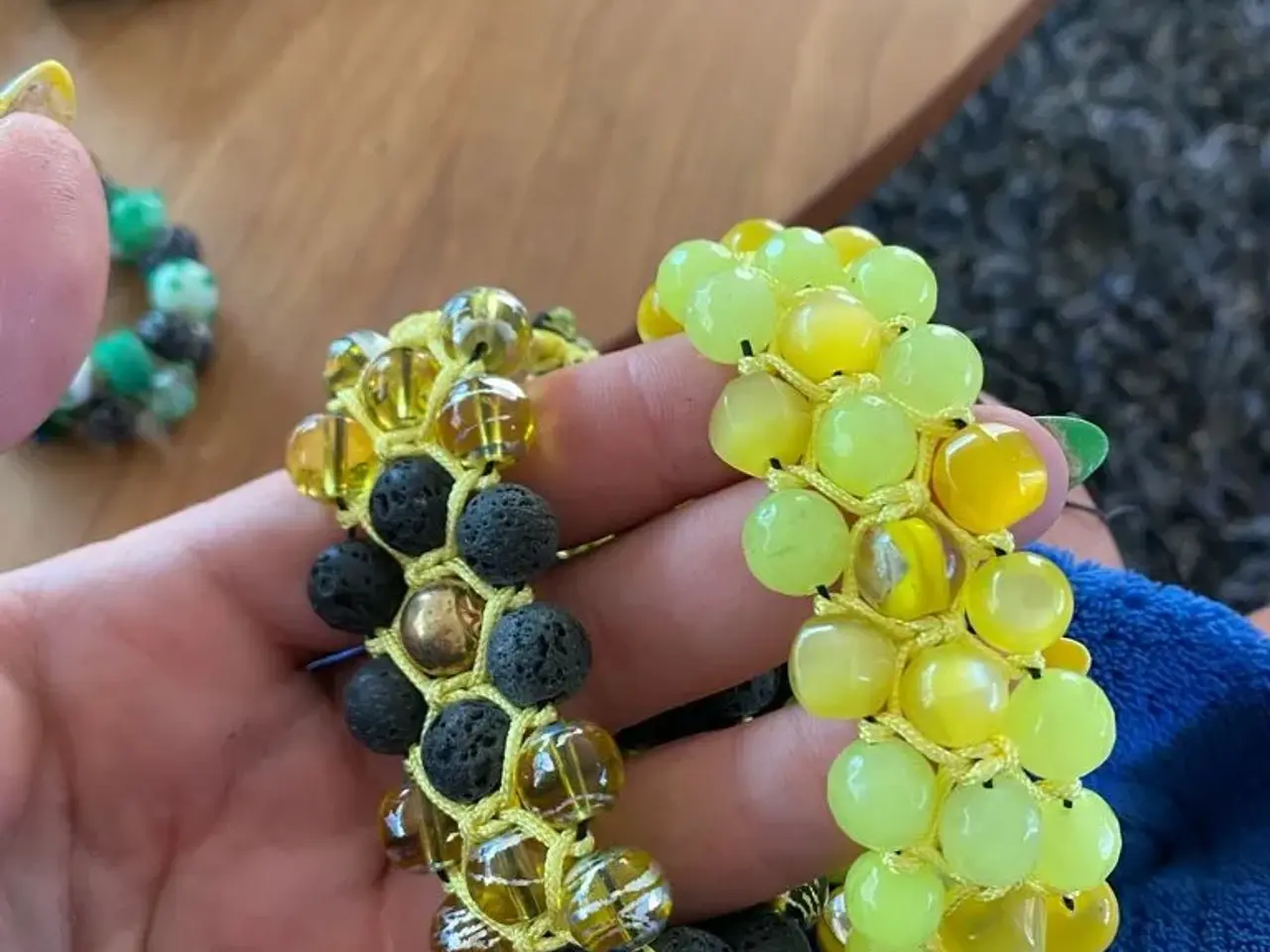 Billede 5 - Nye knyttede armbånd