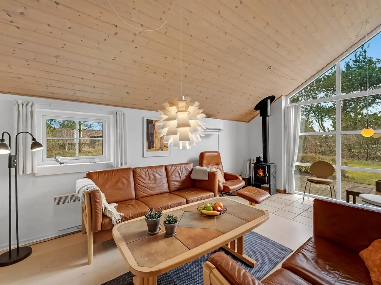 Billede 15 - Dejligt sommerhus udlejes i roligt område