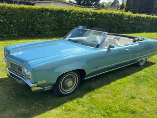 Oldsmobile cabriolet