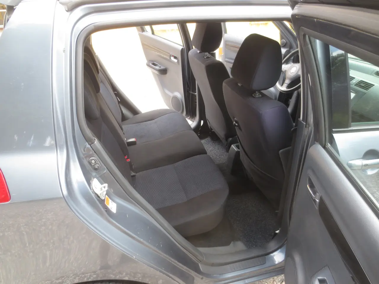 Billede 12 - Suzuki Swift 1.3 i År 07. Nysynet. 