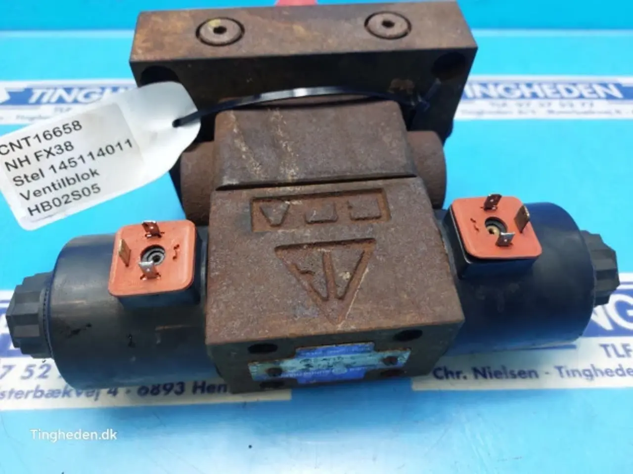 Billede 8 - New Holland FX38 Ventilblok 84069154