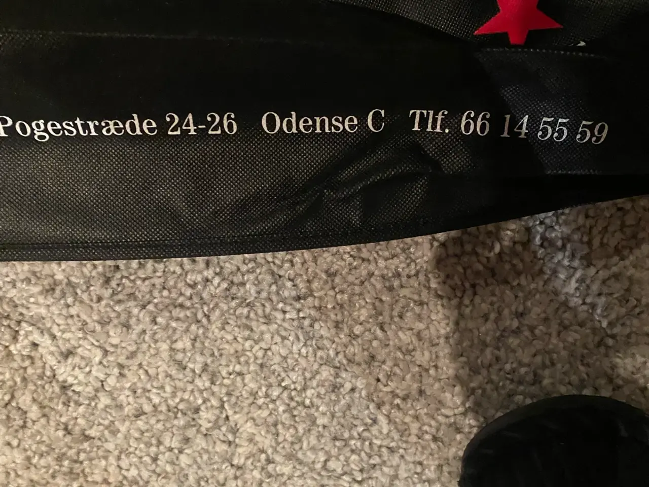 Billede 5 - Marc Jacobs læder pung. Plads til 6 kort.