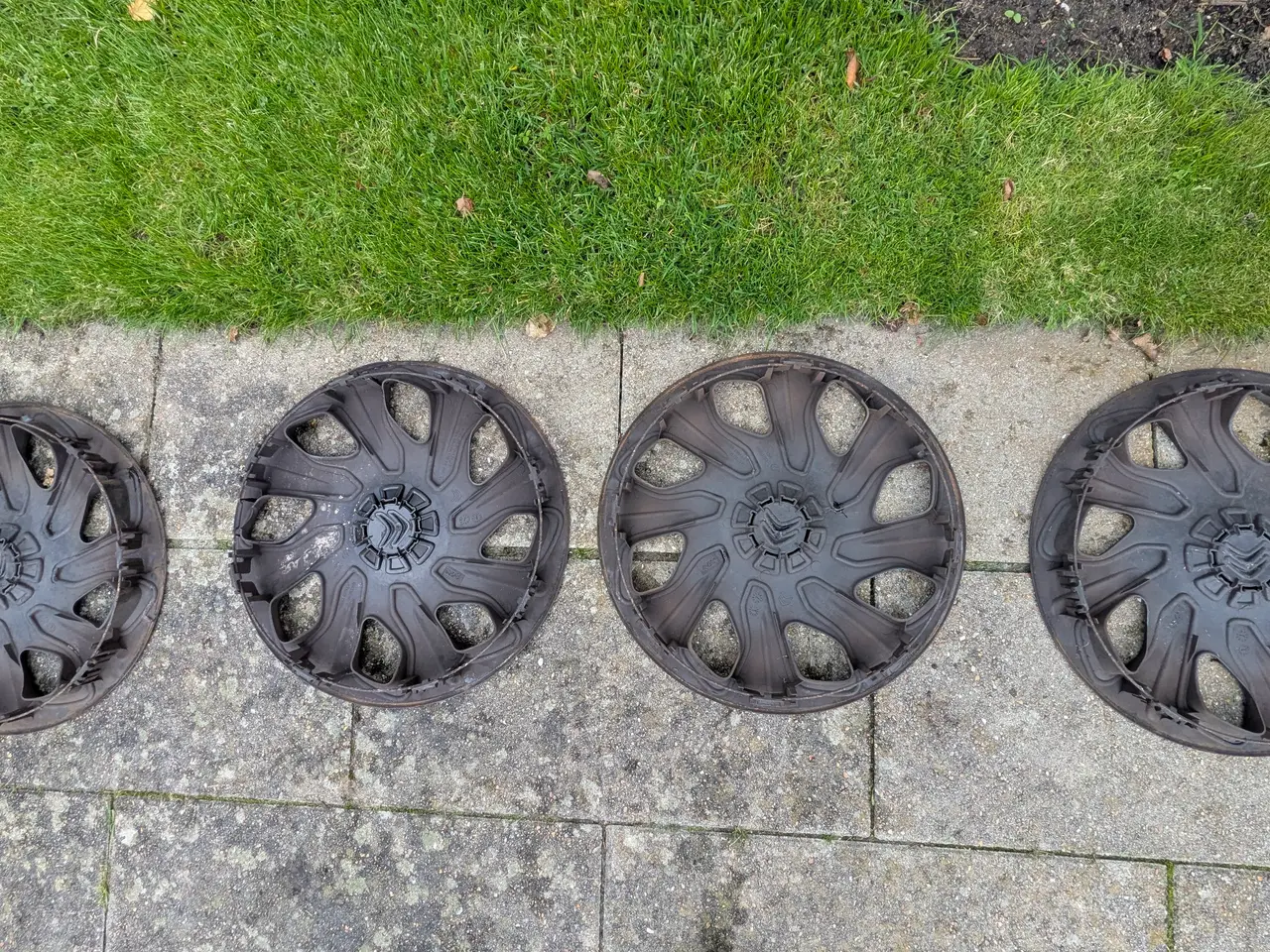 Billede 2 - 4x originale 15" Citroën hjulkapsler