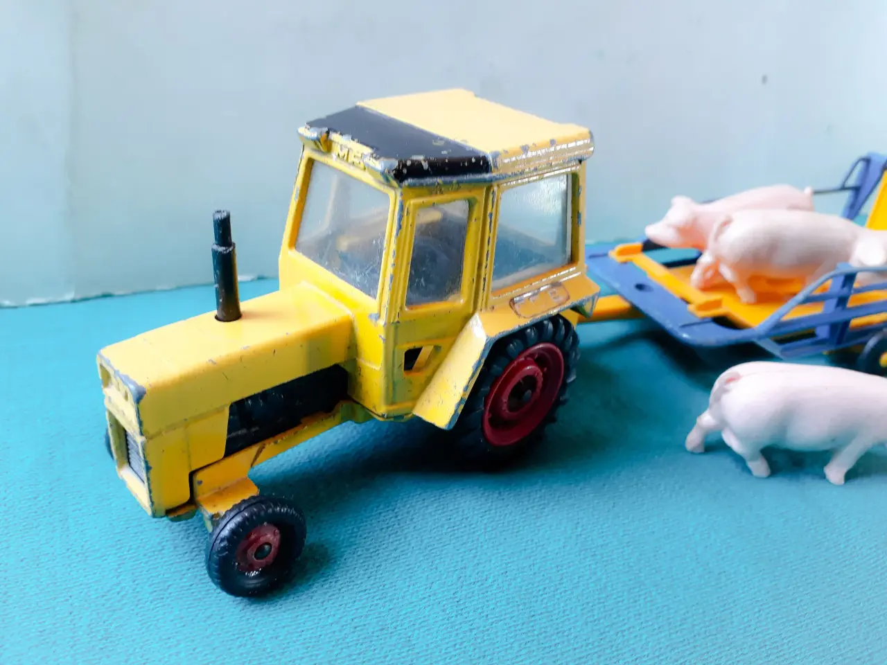 Billede 7 - Corgi Traktor med Britains Vogn og Grise