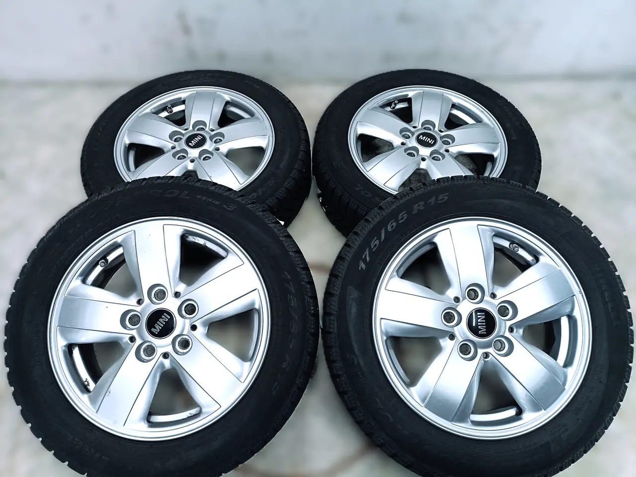 Billede 3 - 5x112 15" ET46 nav 66,6ø MINI vinter fælge TPMS