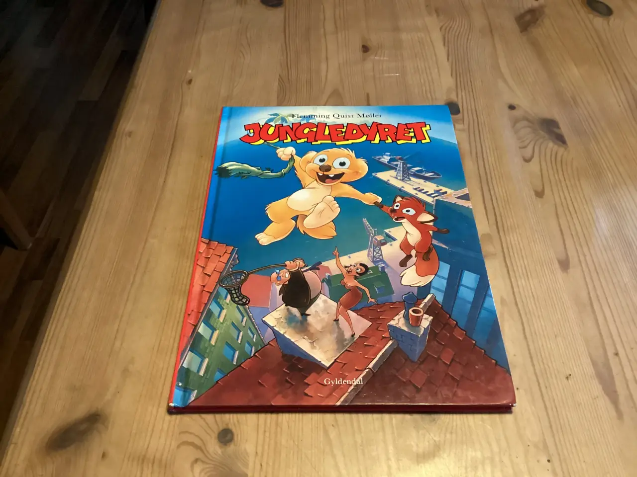 Billede 1 - Jungledyret Hugo. Bøger ,Spil, Figurer.