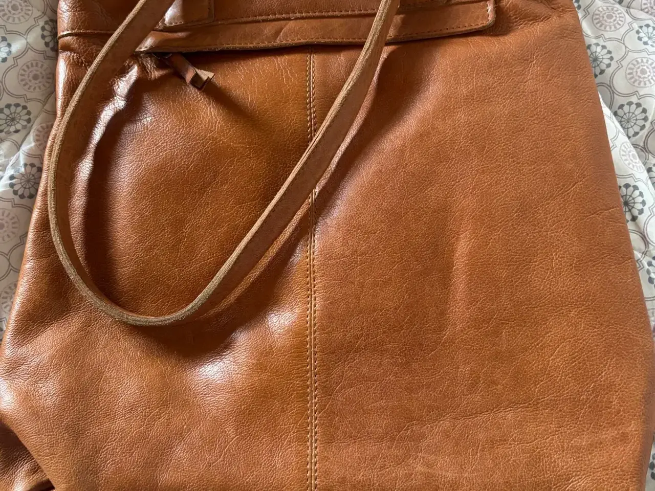 Billede 2 - Shoppingtaske i skind