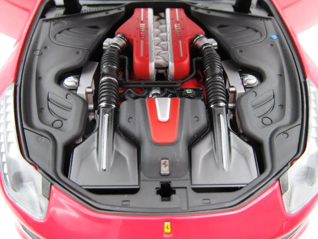 Billede 6 - 2011 Ferrari FF - 1:18 - Rosso Corsa Red