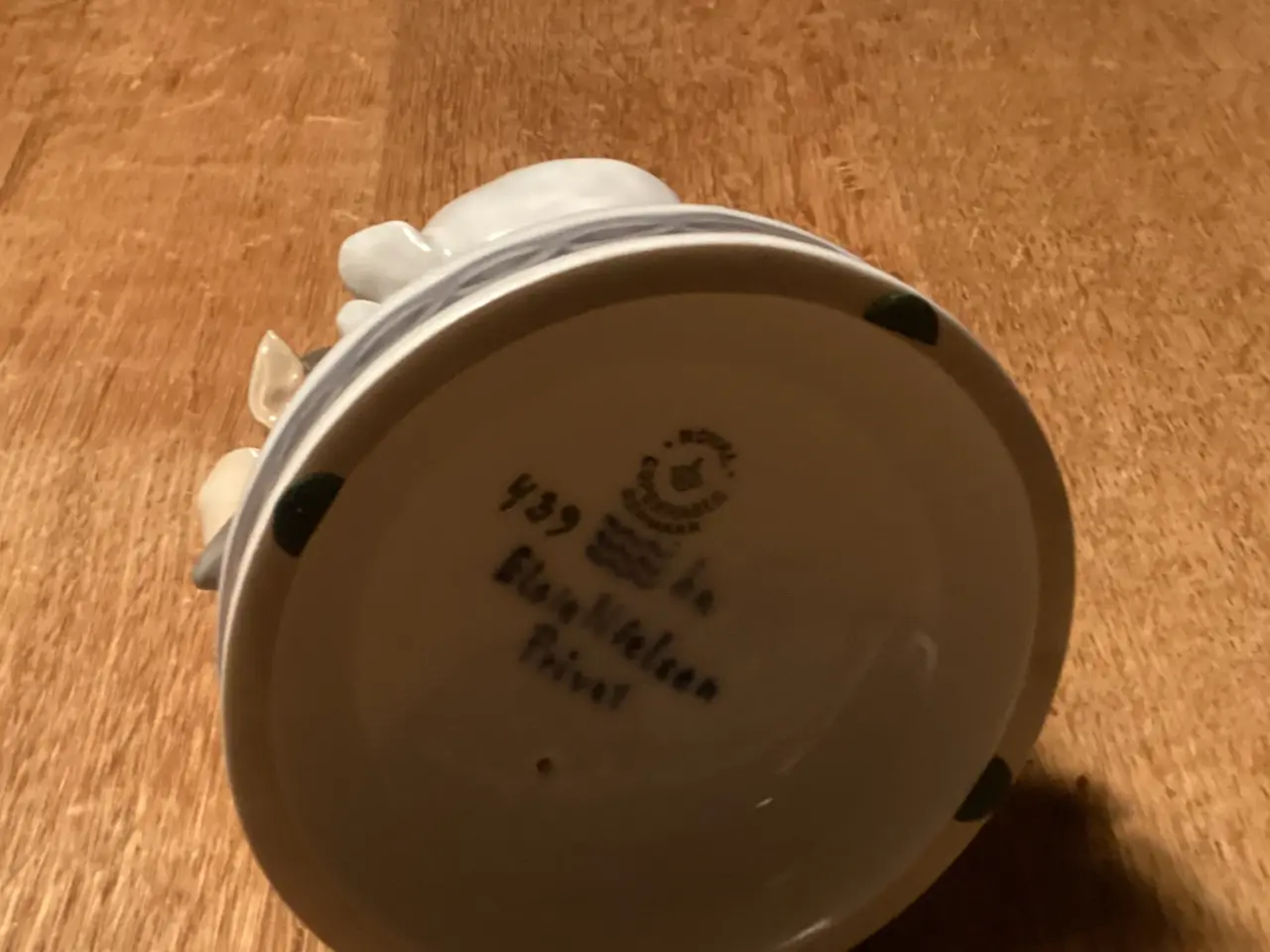 Billede 5 - Kgl Pan med Kanin på rund fod