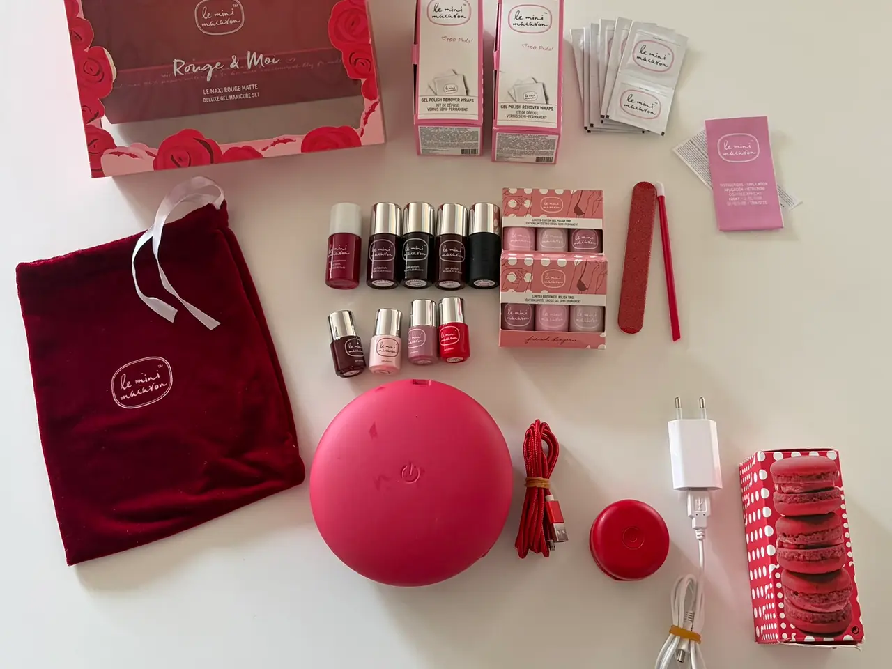 Billede 1 - Le Mini Macaron UV lamper, neglelak og pads m.m.