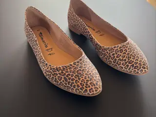 Nye Tamaris leopard ballerinaer, str. 37
