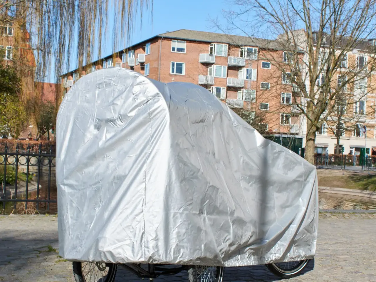 Billede 1 - Ladcykel garage - FABRIKSNY