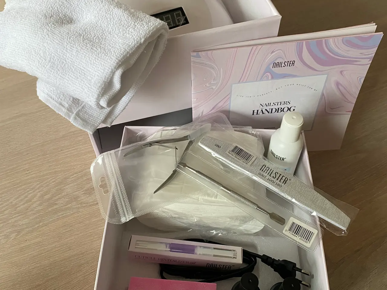 Billede 2 - Nailster Gel Polish premium starter kit