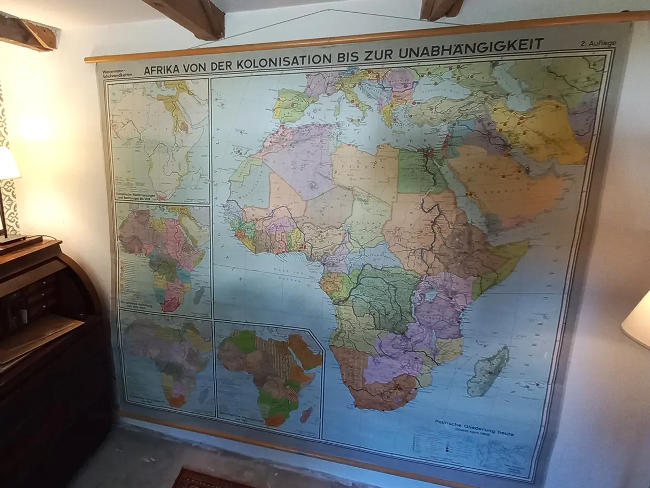 Billede 1 - Gl. tysk skolekort "Afrika fra kolonisering til...