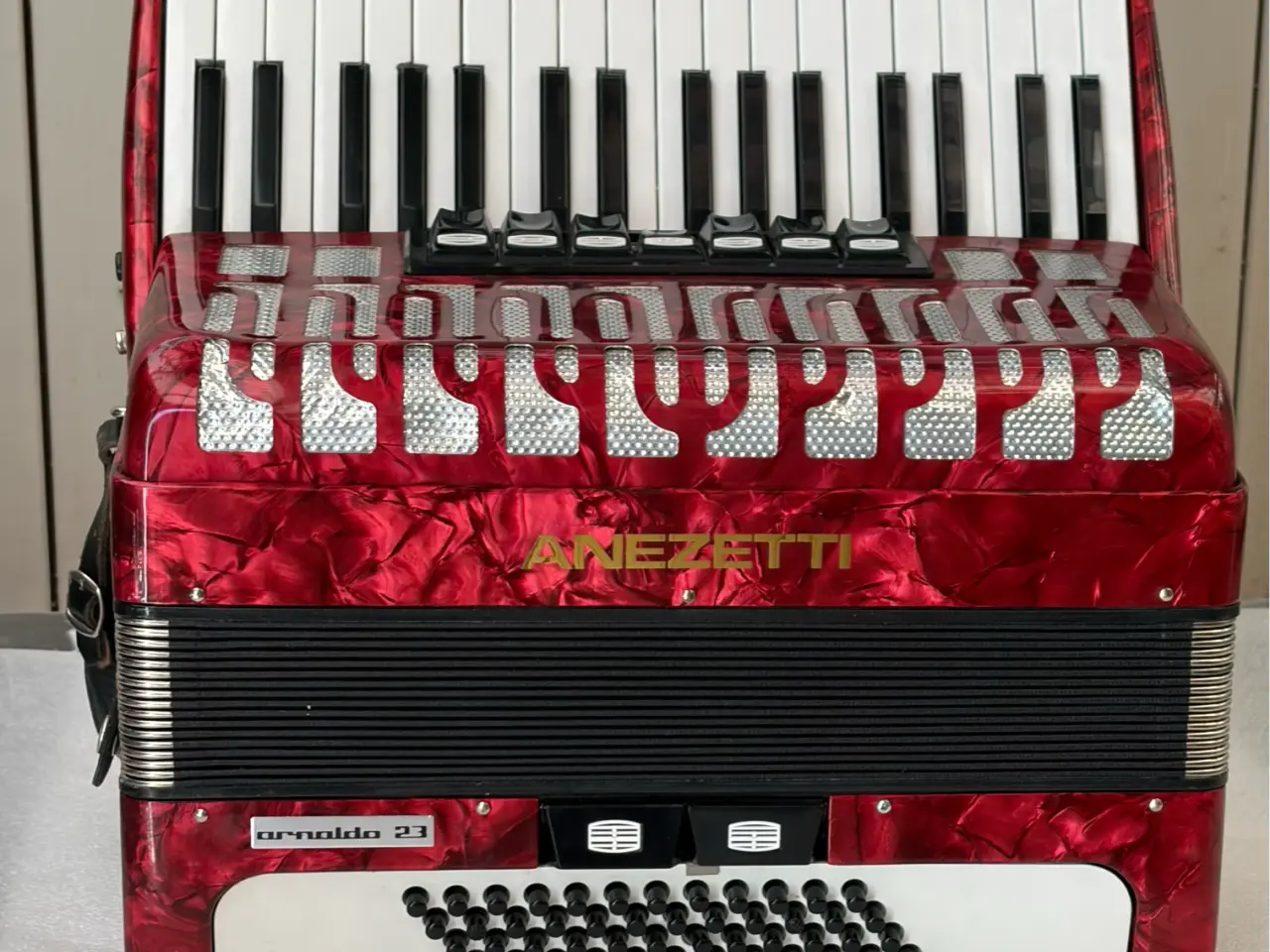 Billede 1 - ANEZETTI harmonika – 37 tangenter / 96 bas