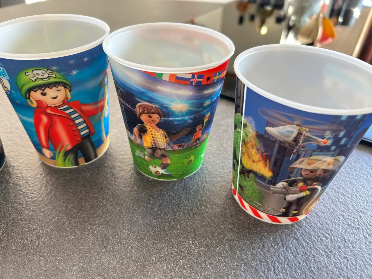 Billede 5 - Playmobil “virtuelle” krus