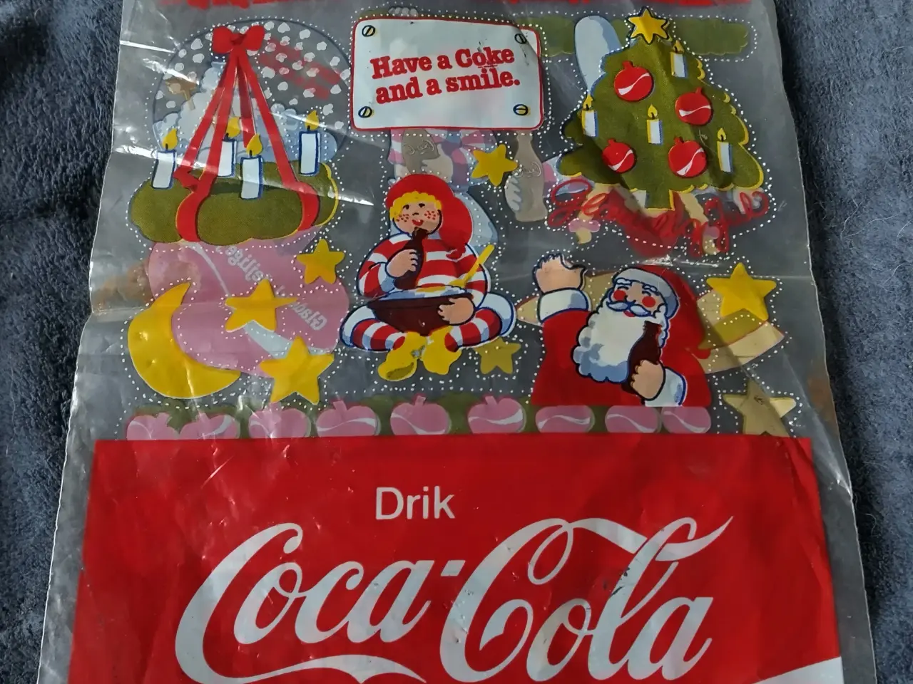 Billede 1 - julepose med figurer der kan klippes ud