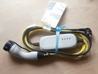 VW LADER 10A - NØDLADER - MORMORLADER  type 2 STIK