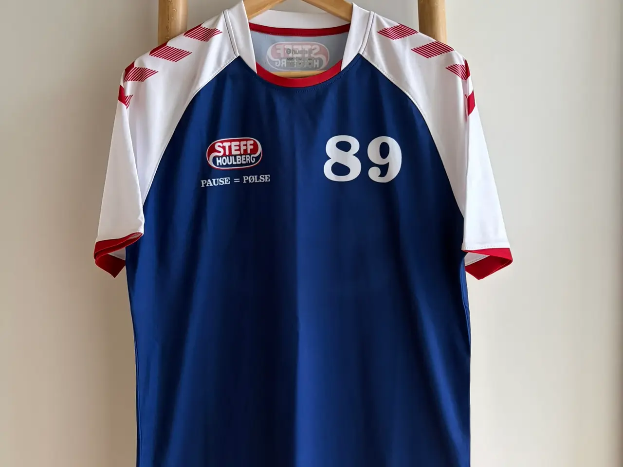 Billede 1 - Hummel Steff Houlberg t-shirt, str. L