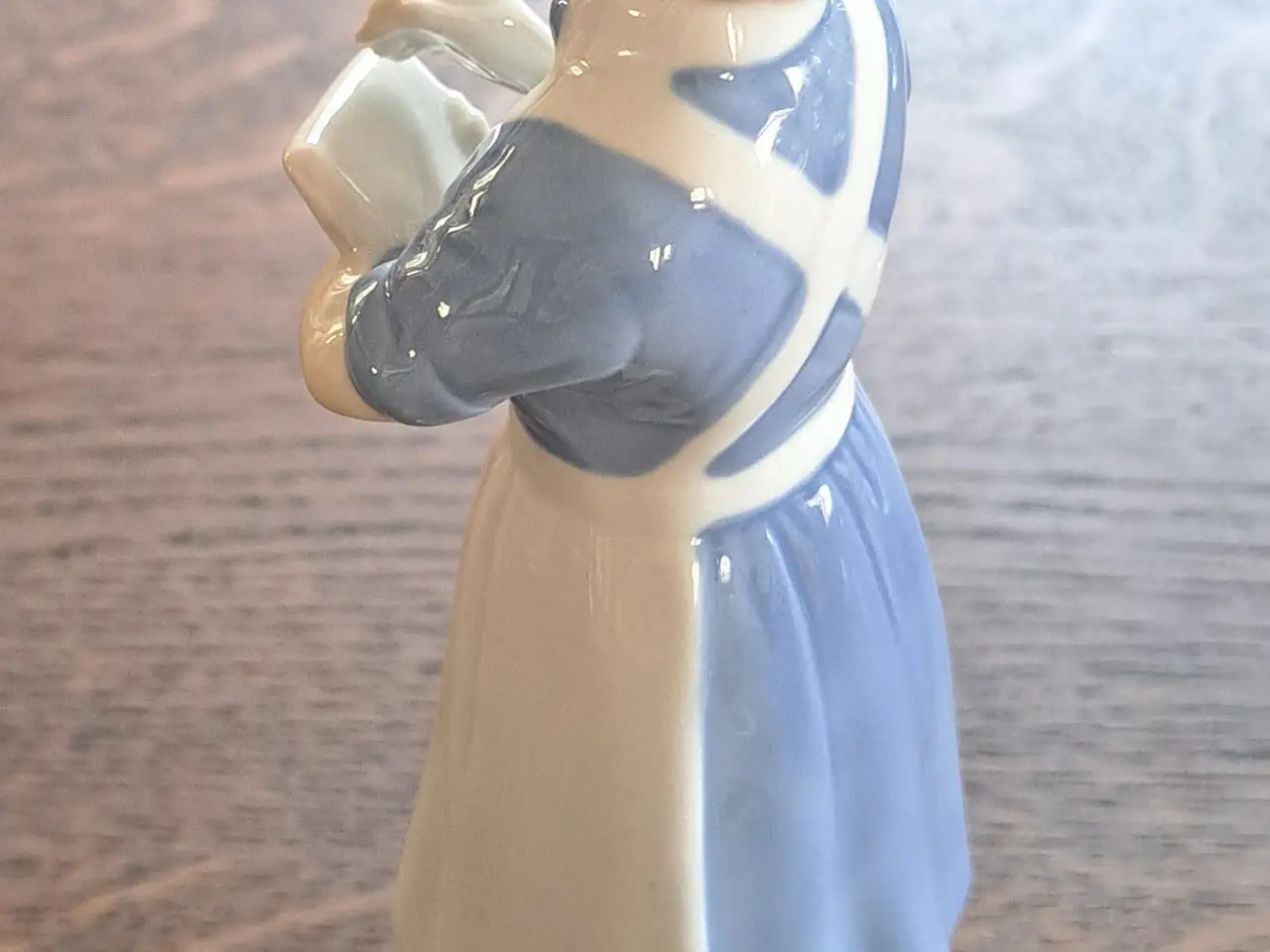 Billede 9 - Sygeplejerske Porcelænsfigur