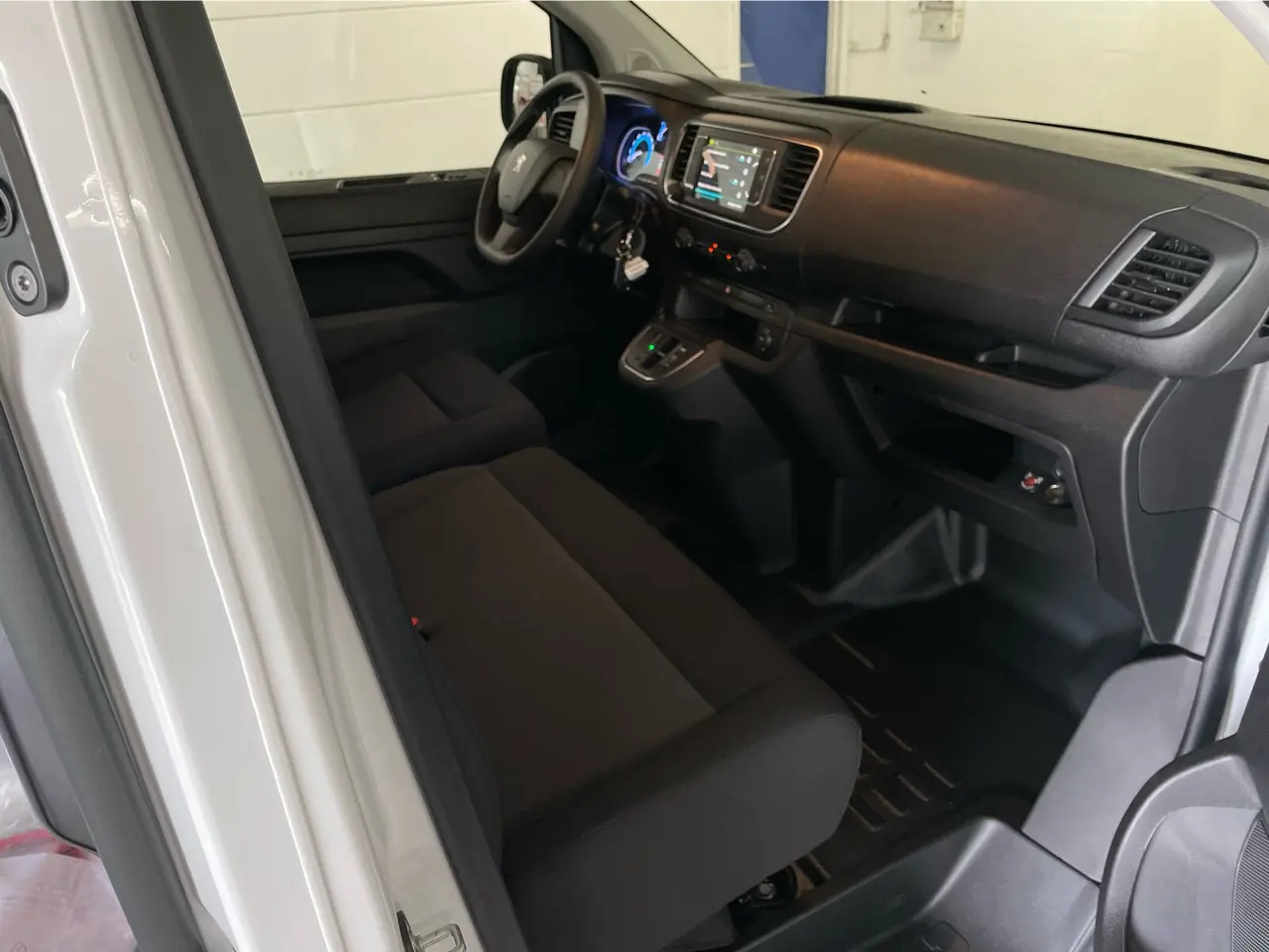Billede 14 - Peugeot e-Expert 75 L2 Plus Van