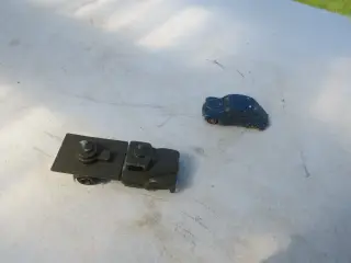 1 stk Tekno Denmark  Renault 4 Cv og en Lastbil 