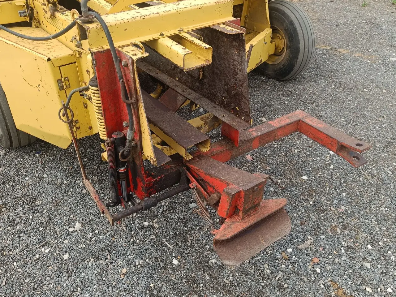 Billede 7 - New Holland 940 Presser med hydraulik