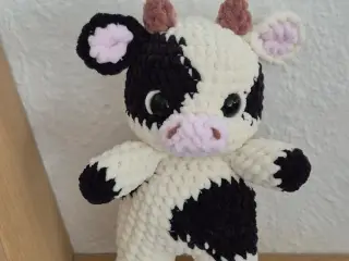 Hæklet ko bamse