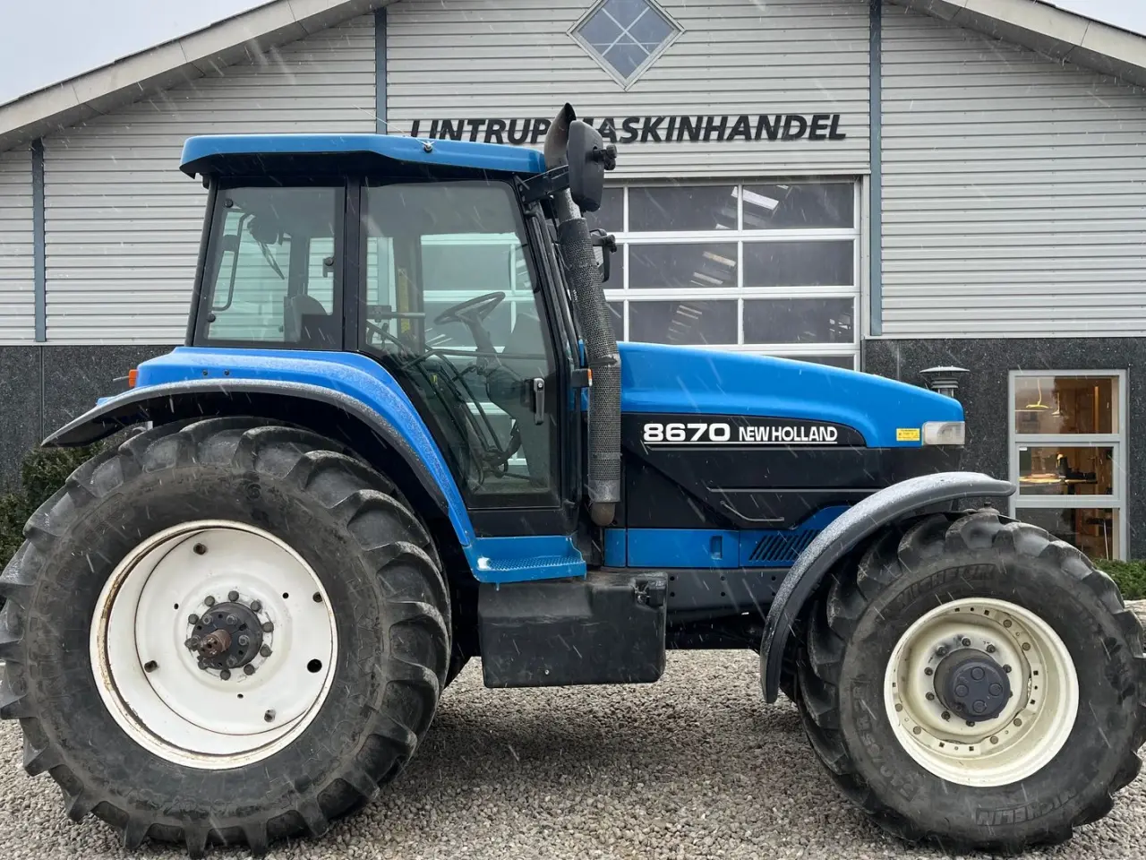 Billede 8 - New Holland 8670 SuperSteer og frontlift
