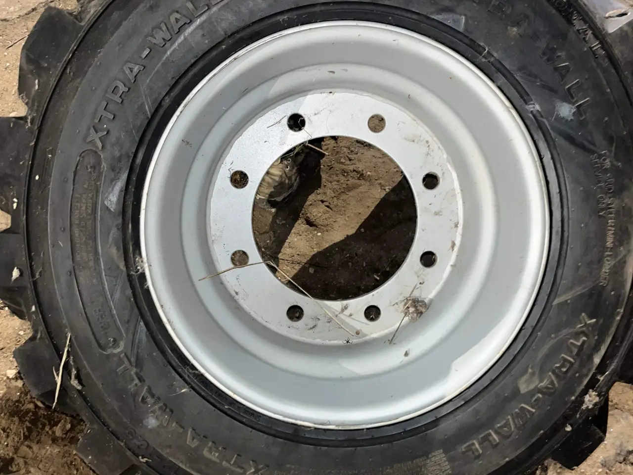 Billede 8 - 4 komplette hjul til feks JCB - Manitou
